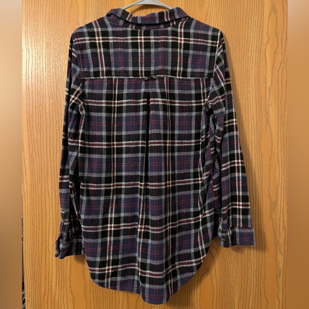 American Eagle - Black, blue, red, & white flannel, size M - Picture 2 of 3